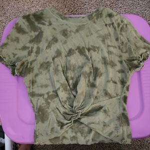 Green tie-dye knot front lettuce hem shirt size M